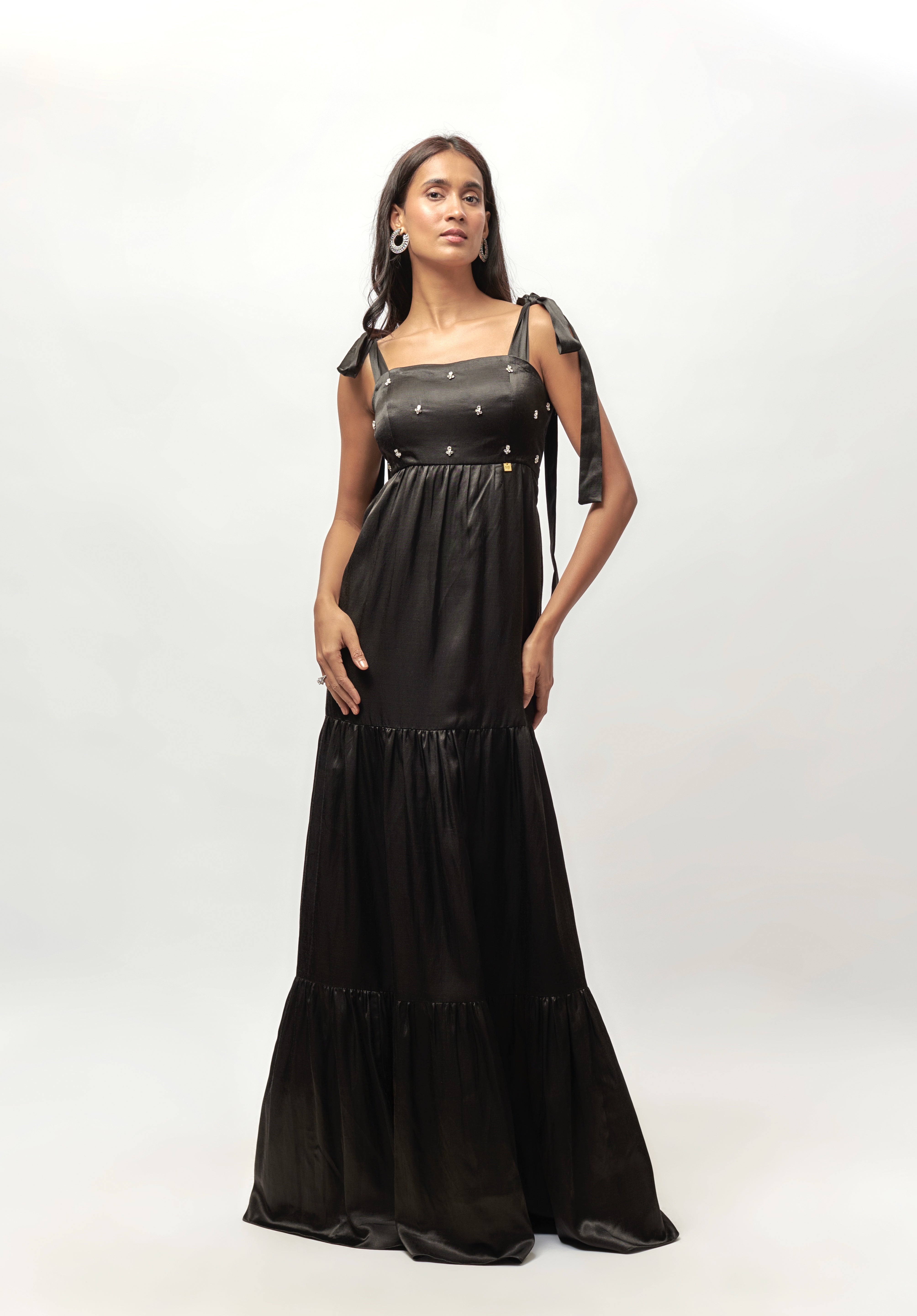 SWART VERSIERDE BINDROK