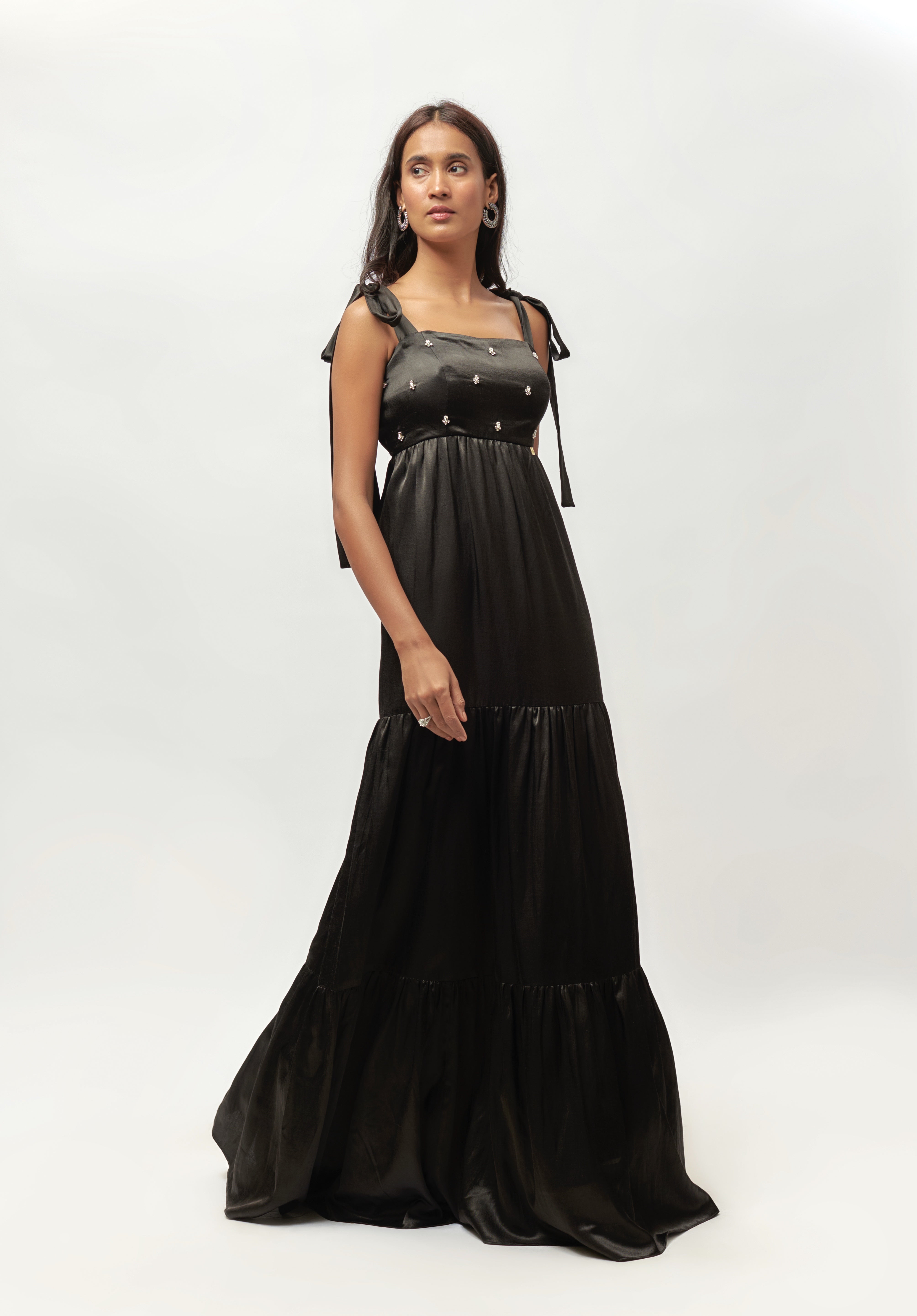 SWART VERSIERDE BINDROK