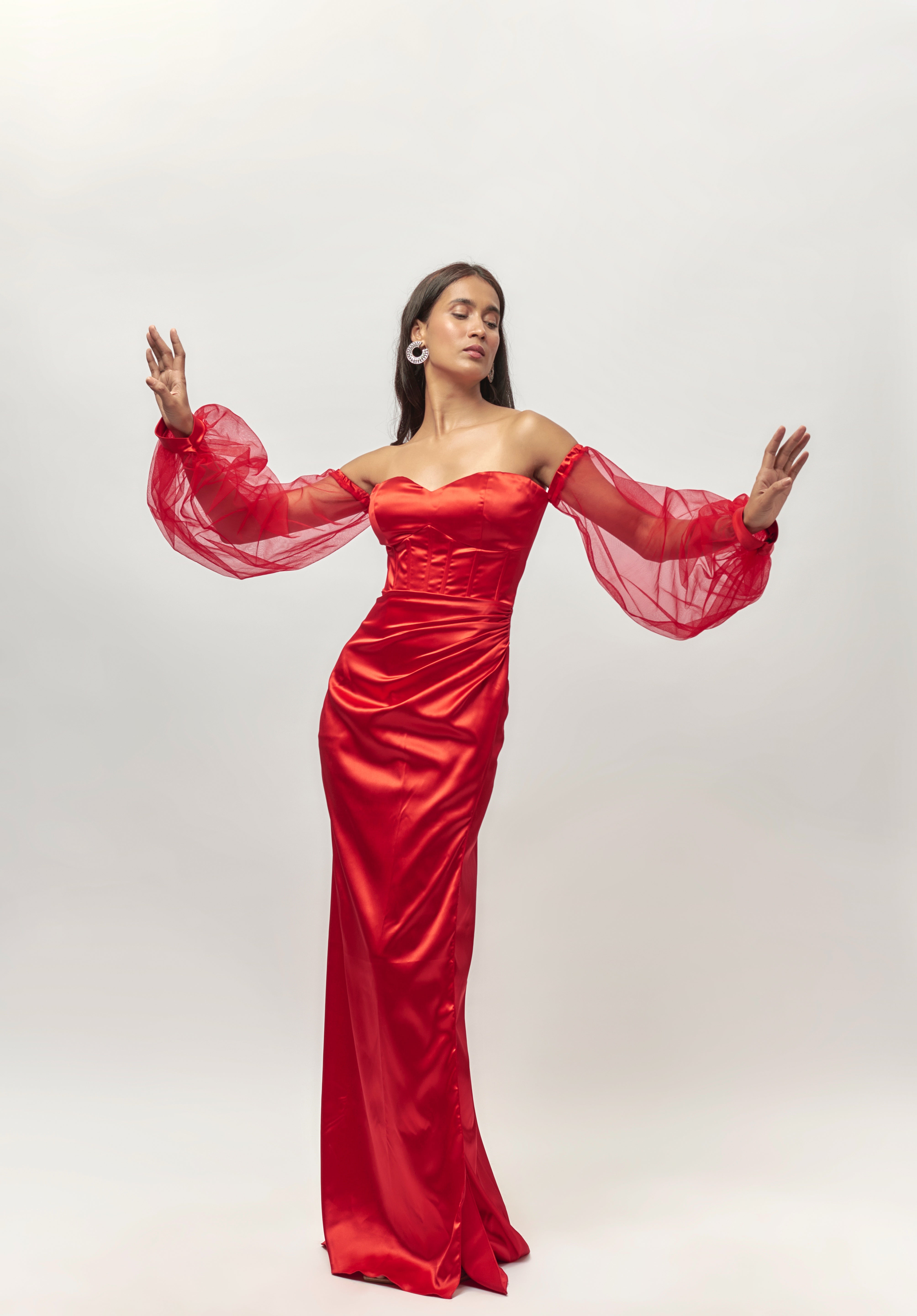 ROOI KORSET DRAPE ROKKIE MET MOUWE