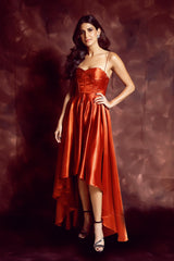 Roesrooi soliede satynrok