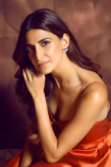 Roesrooi soliede satynrok