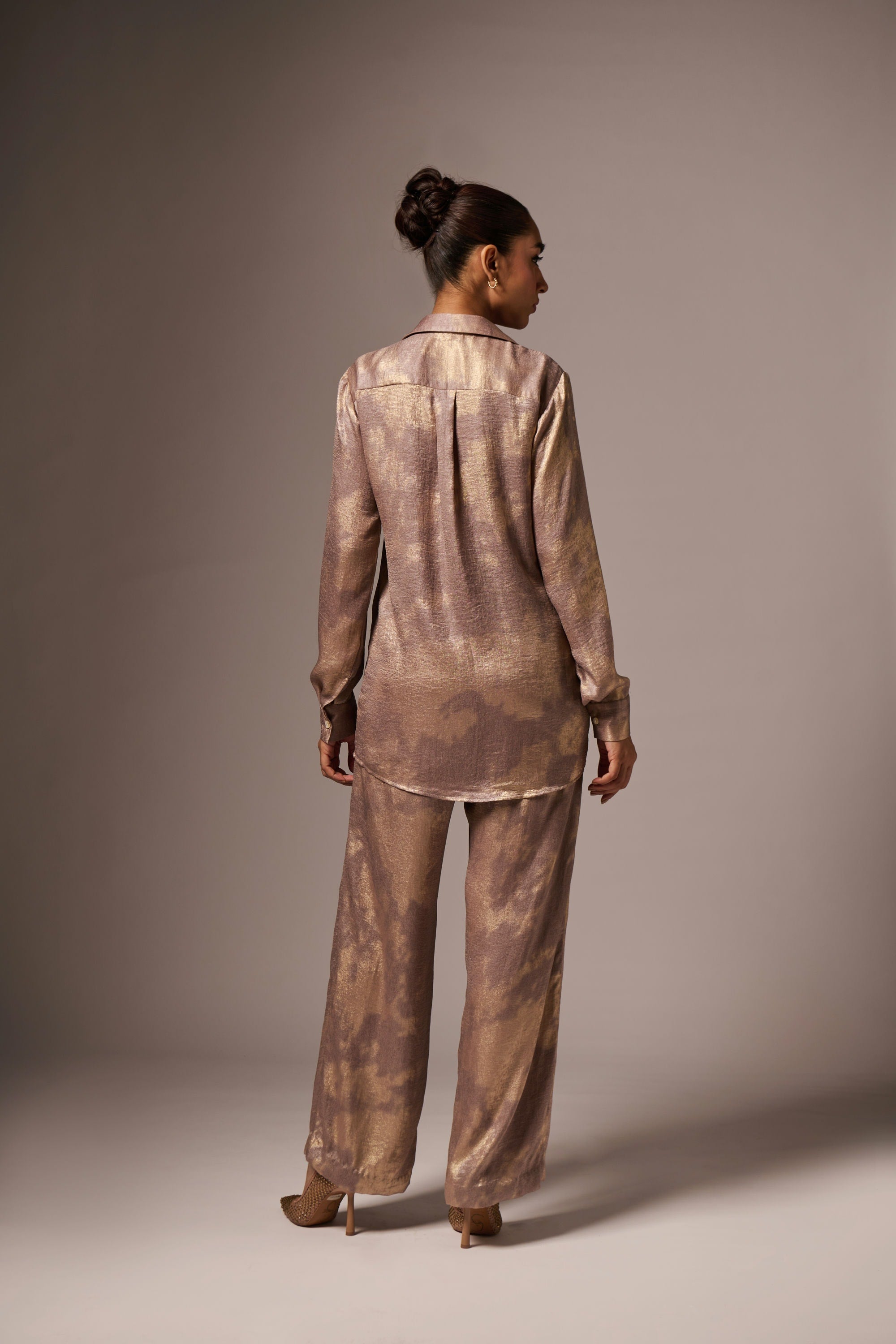 GOUDFOELIE GEDRUKTE VERSIERDE KOORDSET