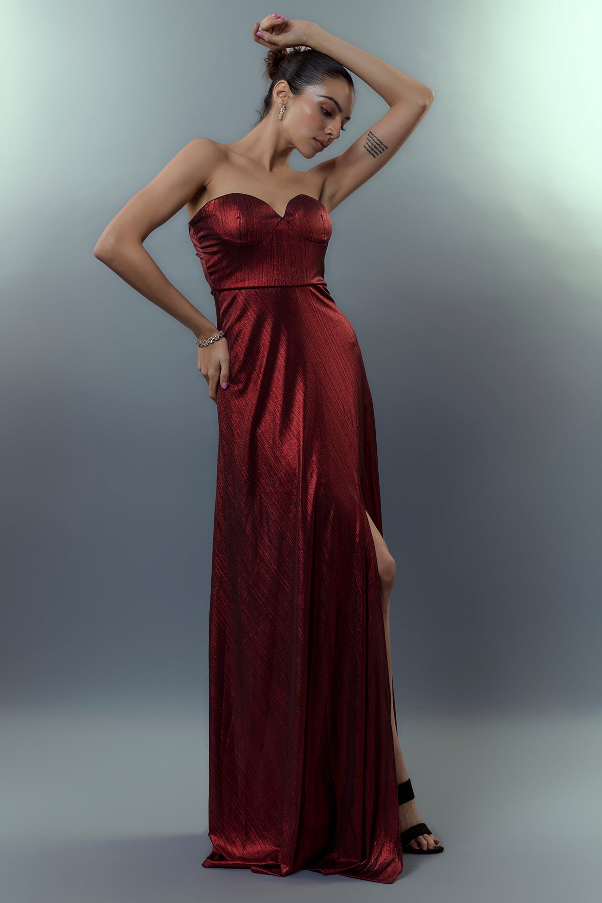 RED METALLIC GOWN