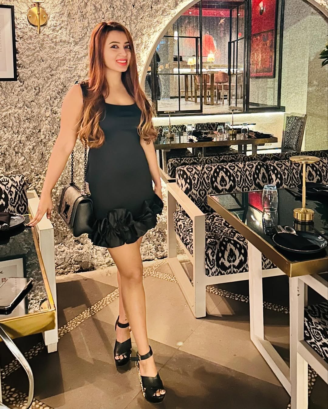 Swart Zuric Satynrok