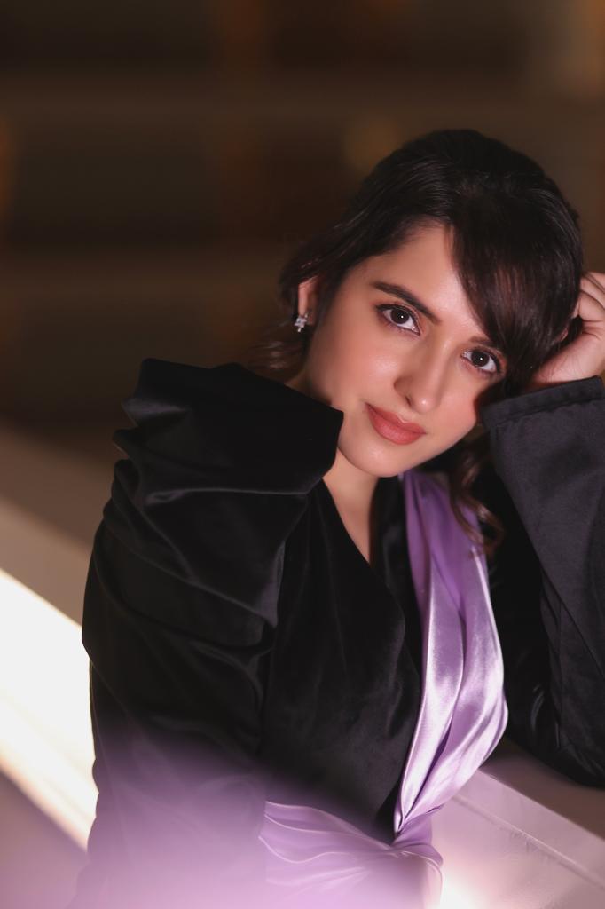 Voorste Drape Swart & Lila Rok