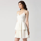 Wit Nek-Geknoopte Laagrok