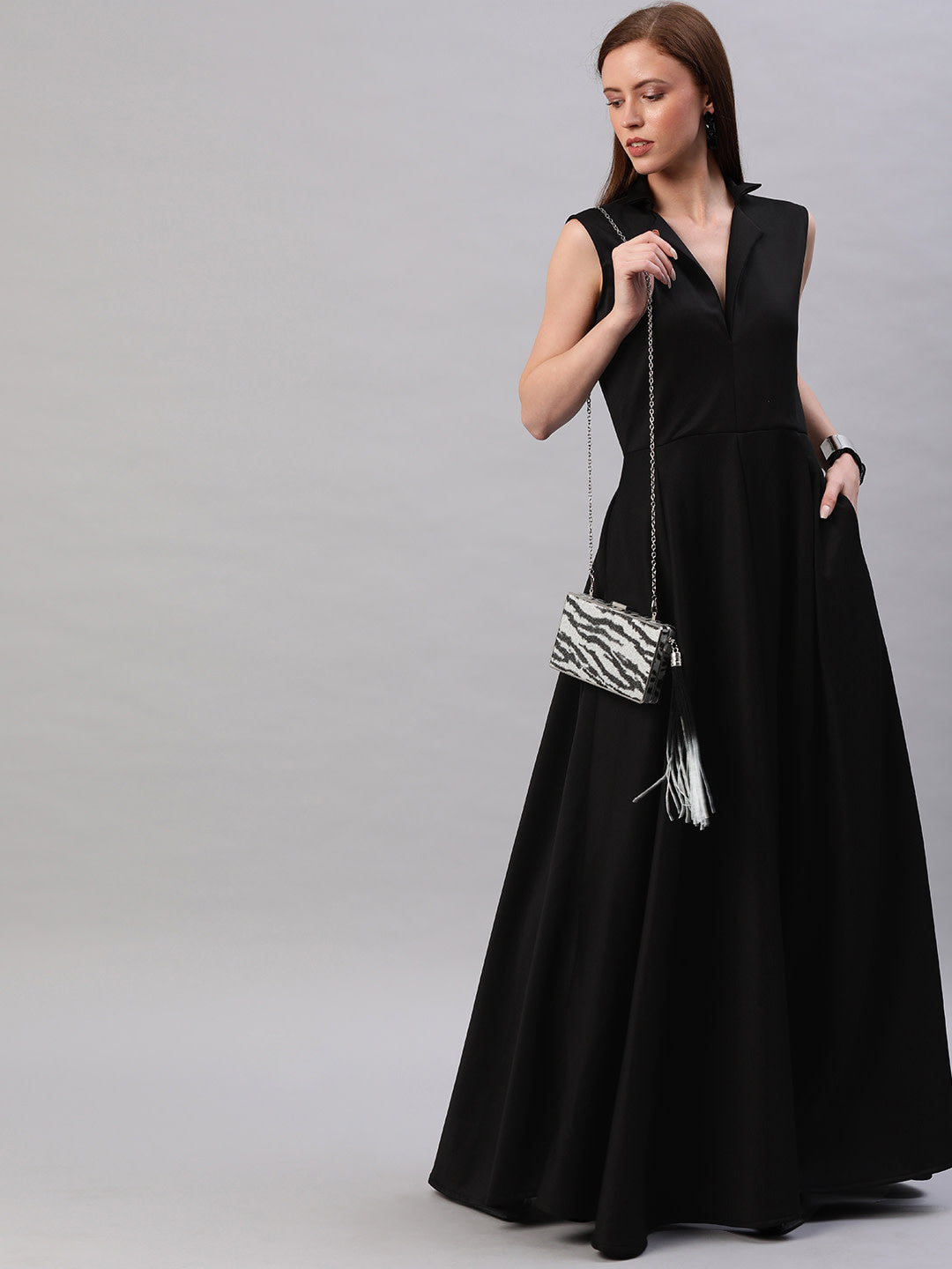 COLLAR MAXI DRESS