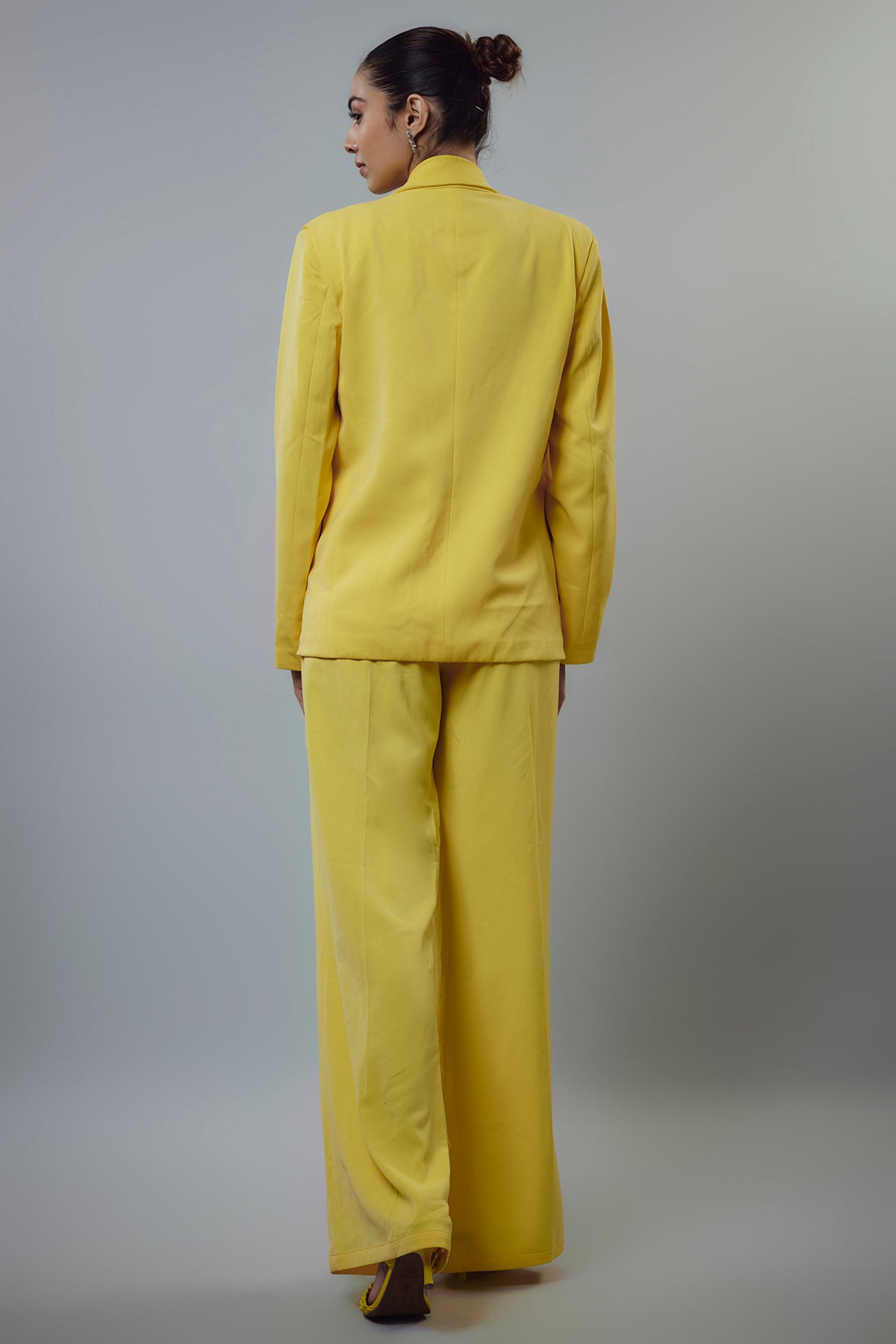 YELLOW EMBELLISHED BLAZER SET