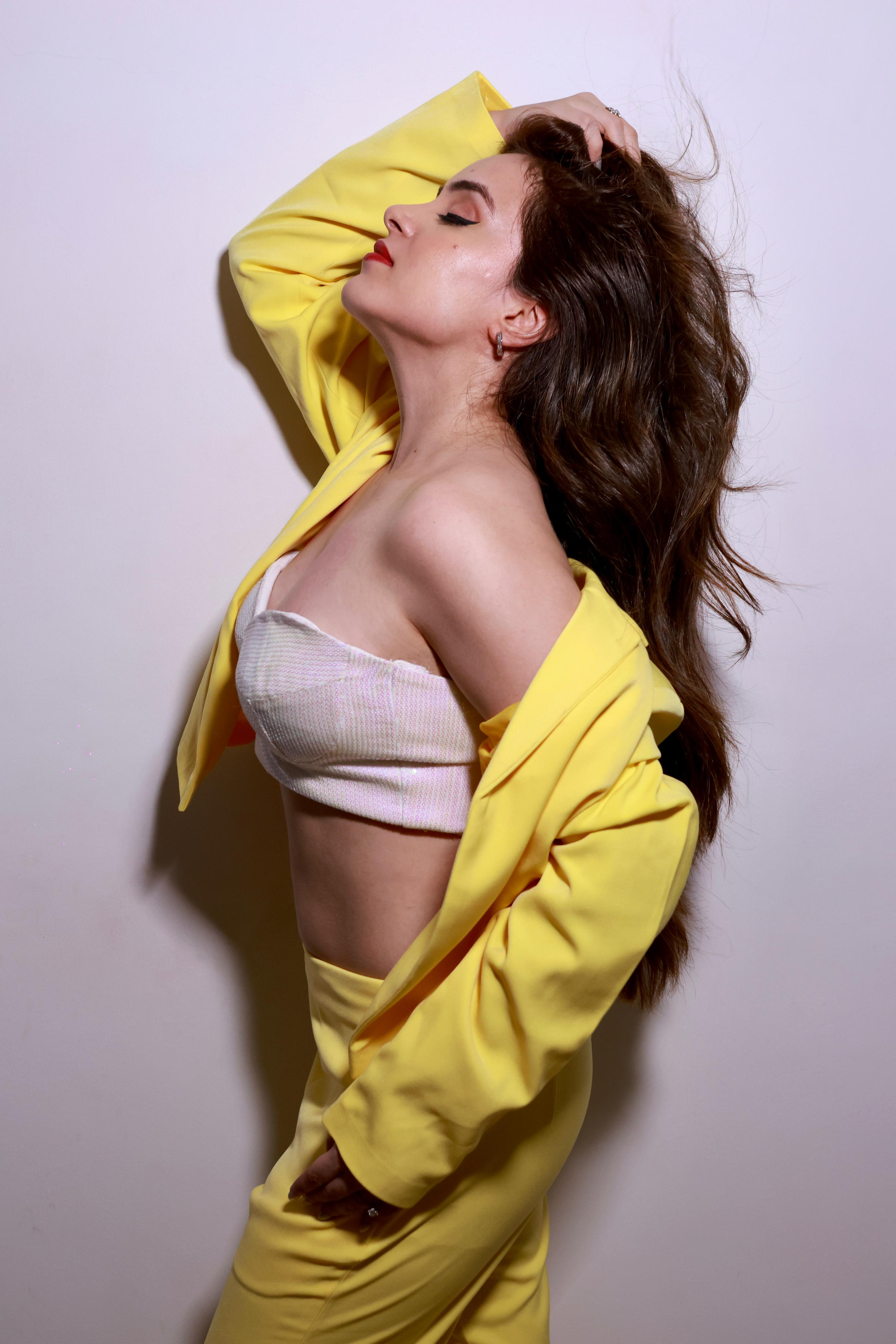 Yellow Crop Jacket And Pant With Bralette